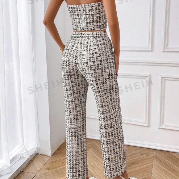 Two piece set - Picture 3 of 4